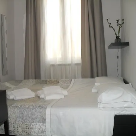 Apartamento Ognissanti 67 *