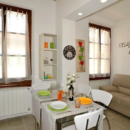 Apartamento Ognissanti 67 *