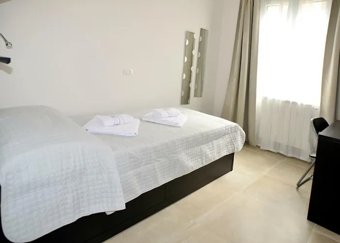 Ognissanti 67 Firenze